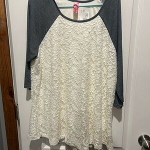 Women's Gray and Cream Lace Top